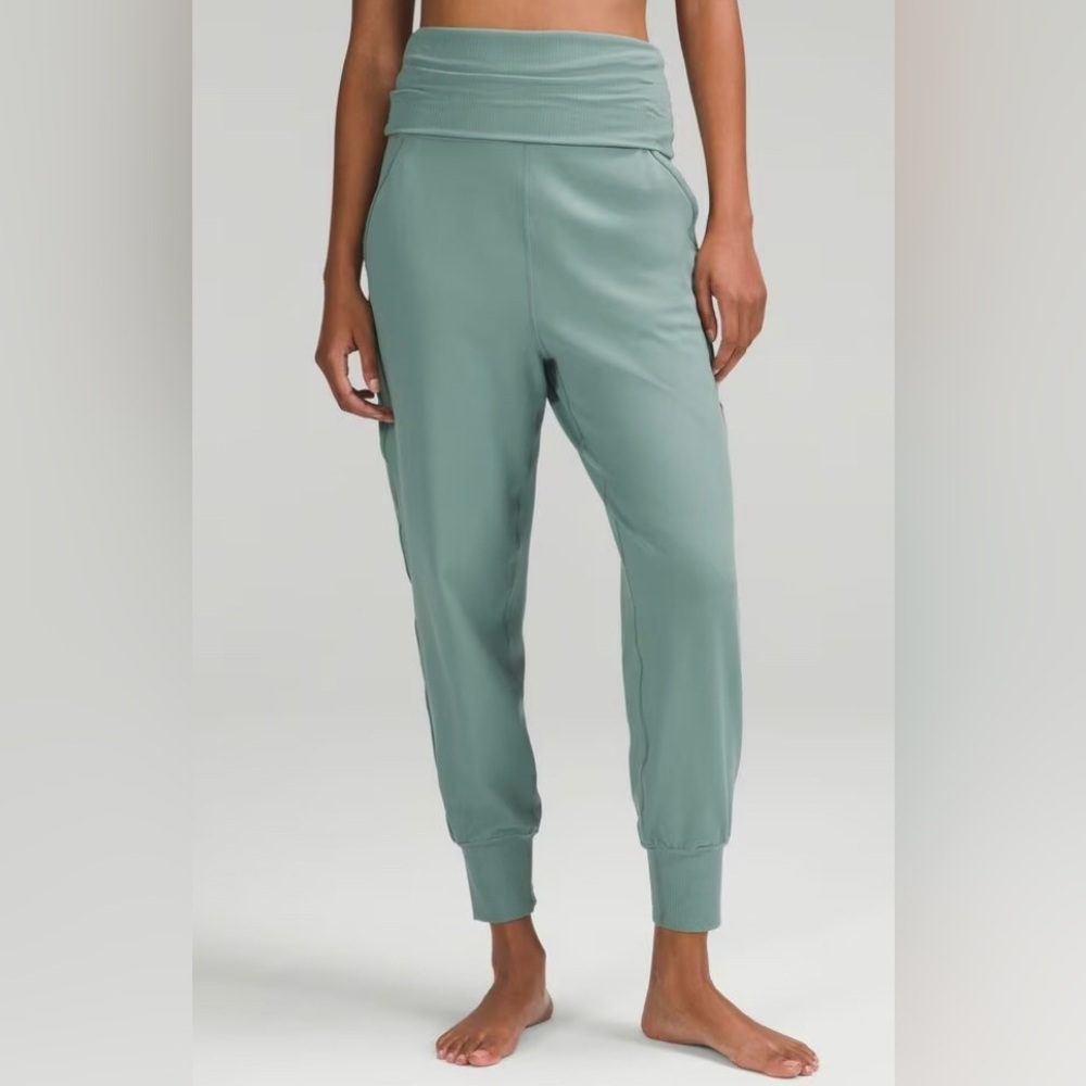 lululemon Align High-Rise Ribbed Waist Jogger